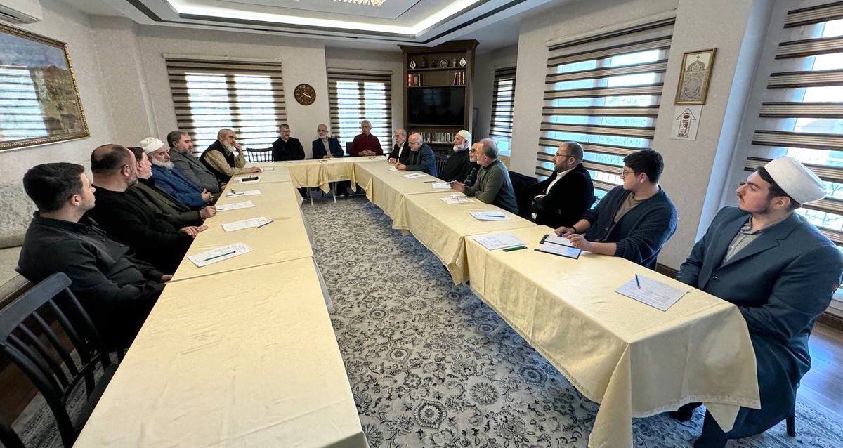 m_eminyildirim's tweet photo. Derdimiz Gazze...
Mevlâ bu zorlu süreçlerde istikamet üzere adımlar atabilmeyi hepimize nasip eylesin... https://t.co/G5odfN9uaU