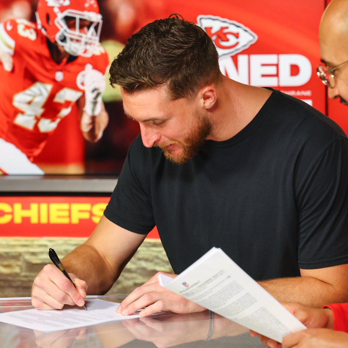 Kansas City Chiefs tweet media
