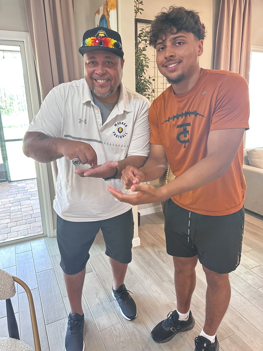 “And that’s a wrap” welcome to the family <a href="/AidanMatos2/">Aidan Matos</a> 🏈🏈💯💯