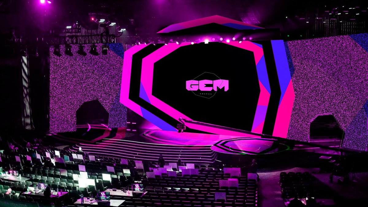 Zynergic (@zynergic_) on Twitter photo 🎮 Profes gamers, este evento os va a flipar:
📍 #GEMAwards2025 – 25 y 26 abril, en <a href="/fibesevilla/">Fibes Sevilla</a>
Cosplay, torneos, zona indie y una gala con <a href="/MisterJagger_/">JÄGGER</a> y <a href="/Pixelskaya/">Maya Pixelskaya</a> dándolo TODO.
Y tú votas los ganadores 🎮
🎟️ Entradas aquí: fibestickets.es/espectaculo/ge… 🎮 Profes gamers, este evento os va a flipar:
📍 #GEMAwards2025 – 25 y 26 abril, en <a href="/fibesevilla/">Fibes Sevilla</a>
Cosplay, torneos, zona indie y una gala con <a href="/MisterJagger_/">JÄGGER</a> y <a href="/Pixelskaya/">Maya Pixelskaya</a> dándolo TODO.
Y tú votas los ganadores 🎮
🎟️ Entradas aquí: fibestickets.es/espectaculo/ge…