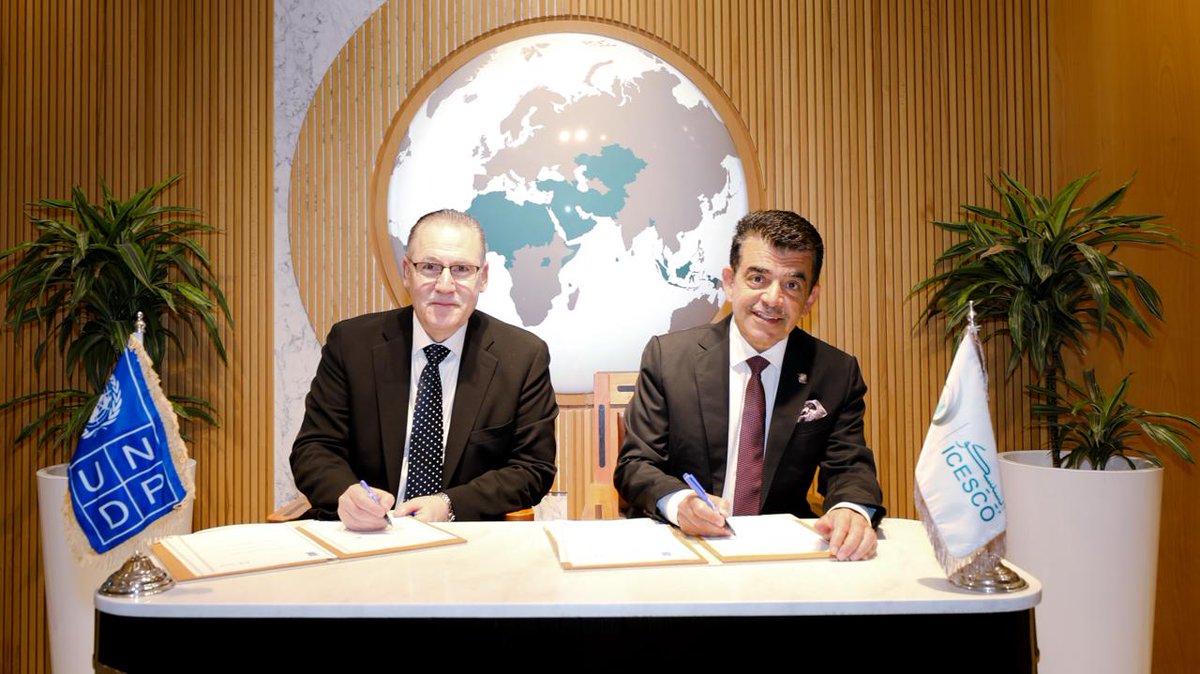QNAEnglish's tweet photo. Islamic World Educational, Scientific (#ISESCO)and Cultural Organization and United Nations Development Programme (#UNDP) Sign Memorandum of Understanding to Enhance Capacities in Knowledge Production
#QNA 
https://t.co/YBV2KOPAHZ https://t.co/1SY9h7t9vI