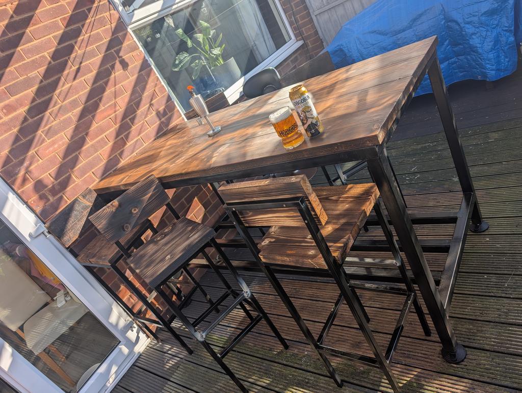 Just finished making our garden table and chairs so thought only right to test it with a <a href="/HobgoblinBeer/">Hobgoblin</a> #gold cheers all happy Friday