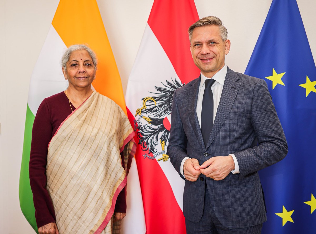 Habe heute die indische Finanzministerin <a href="/nsitharaman/">Nirmala Sitharaman</a> in Wien begrüßt. Aktiver Außenhandel ist eine zentrale Wohlstandsfrage Österreichs. Indien ist unser drittwichtigster Handelspartner in Asien. Wir setzen auf Diversifizierung &amp; Zusammenarbeit in turbulenten Zeiten. 🇮🇳🇦🇹 (1/2)