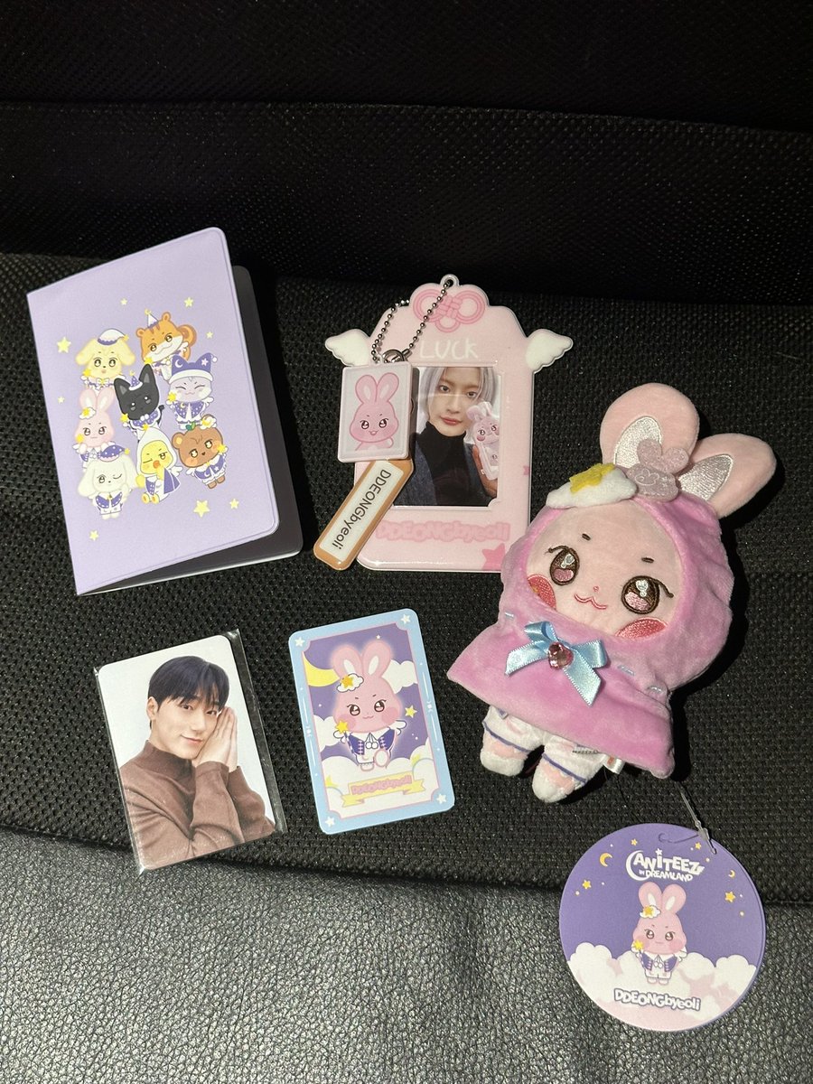 OnoseLena's tweet photo. @ATEEZofficialjp @ATEEZofficial @kqent  Seong Hwa ~ What’s the Difference ~ 🤣🤣🤣 #ATEEZ #ATINY #SEONGHWA #CHOISAN #SEONGHWAWORLD #SEONGHWAPHOTOCARD #CHOISANPHOTOCARD #Ateezcollection #ANITEEZ #ANITEEZ_IN_DREAMLAND #DDEONGbyeoli #ATEEZ_MD #GOLDENHOUR https://t.co/chs740qlUs