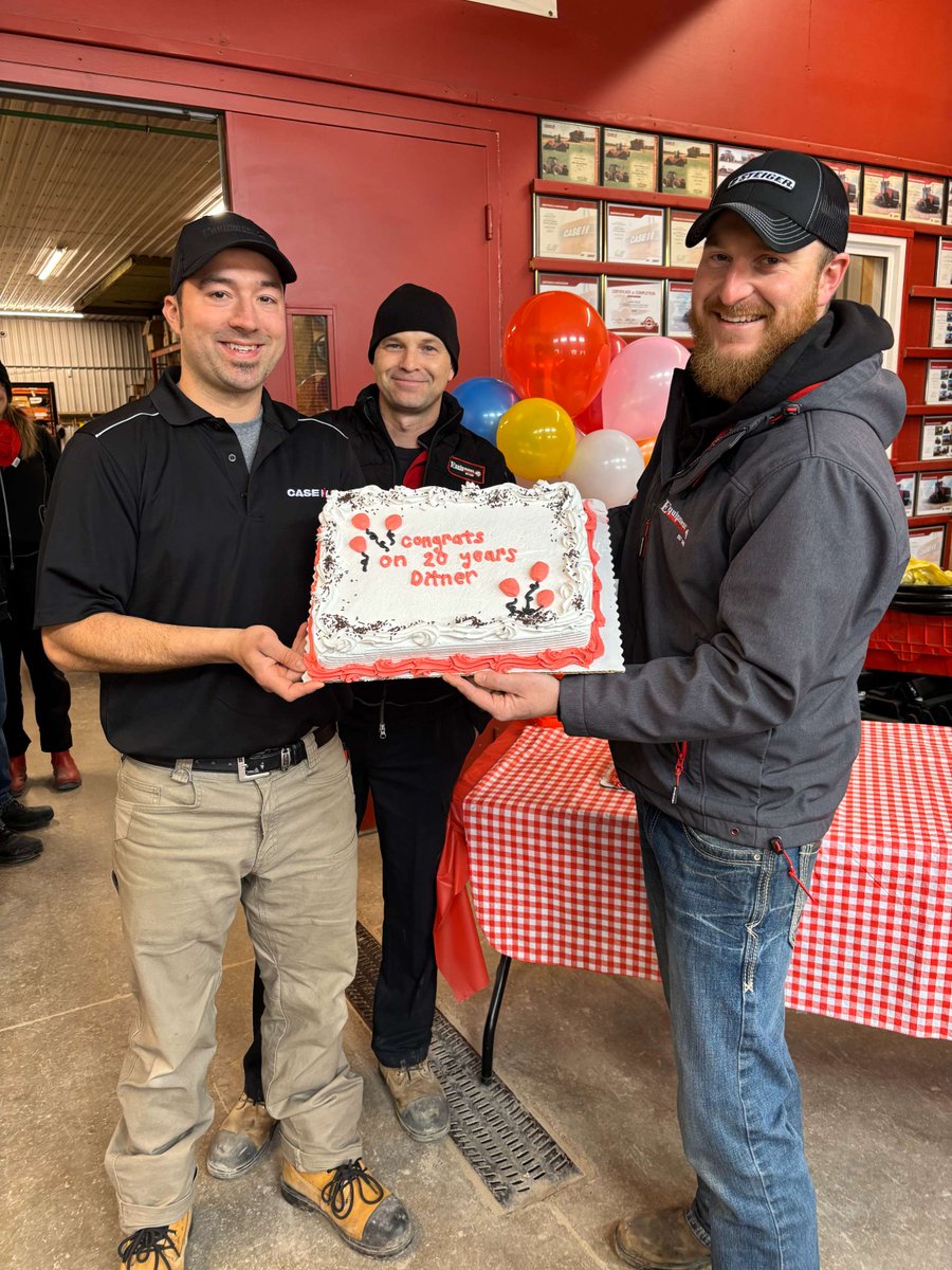 EquipmentOnt's tweet photo. From Co-op Student to the Parts Counter,  Join us in Celebrating Matt Ditner's 20 years of dedicated service at #EquipmentOntario.

Matt's expertise and enthusiasm for the farm toy and collectible market is greatly valued, and you may bump into him at a future show.

#EOHighlight https://t.co/mEMKgQYm0o