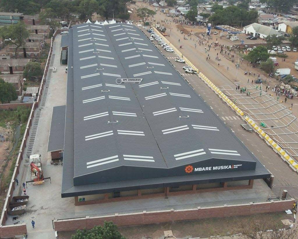 KasiEconomy's tweet photo. Zimbabwe has opened the Mbake Musika market for its traders. The market will accommodate 1600 business owners. https://t.co/m2Cnsc4yiv