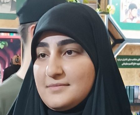 YaarGhadimi's tweet photo. عمویم ترامپ در مورد پدرم کمی زیاده‌روی کرد! https://t.co/5i5YvRfGju