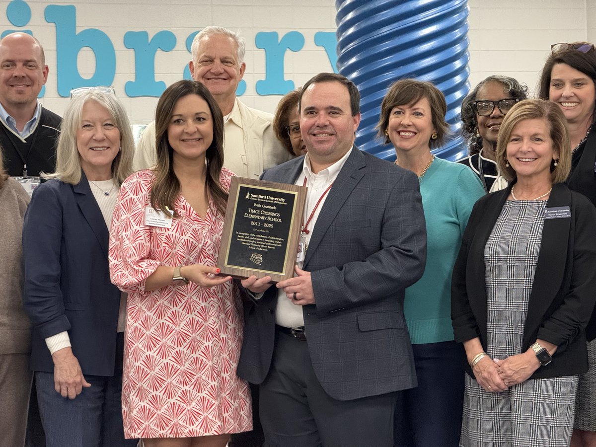 This week, Samford’s School of Education honored Trace Crossings Elementary for their outstanding partnership 🤝 in shaping tomorrow’s educators 🍎✨