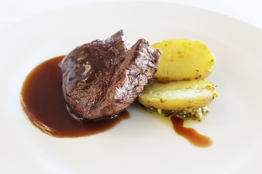 Nuevo menú degustación de primavera. Sorprende con el maridaje especial a tus amigos!
RESERVA VISITAS Y COMIDAS > bodegasfya.com/gastronomia/ 
MENU FyA PRIMAVERA > bodegasfya.com/wp-content/upl…