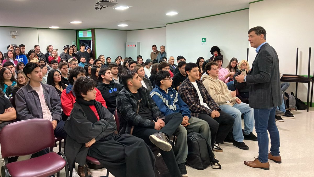 Deptogestion's tweet photo. [En desarrollo] Charla "Aranceles: Trump y los Impactos Económicos en un Mundo Globalizado" a cargo del Dr. Franco Parisi @faceubb @ubbchile https://t.co/7ezZVUpkcU