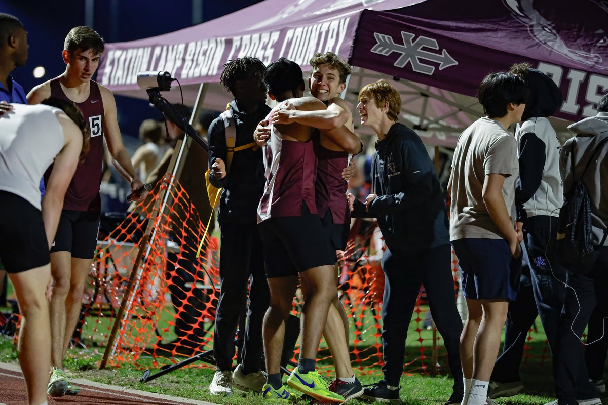 Blaine Kellar (@sports_bk) on Twitter photo In case you missed a doozy of an area track meet.
Now fresh with photos and new meet records. Have I mentioned how good <a href="/CejrPhotography/">CEJr. Photography</a> is?? In case you missed a doozy of an area track meet.
Now fresh with photos and new meet records. Have I mentioned how good <a href="/CejrPhotography/">CEJr. Photography</a> is??