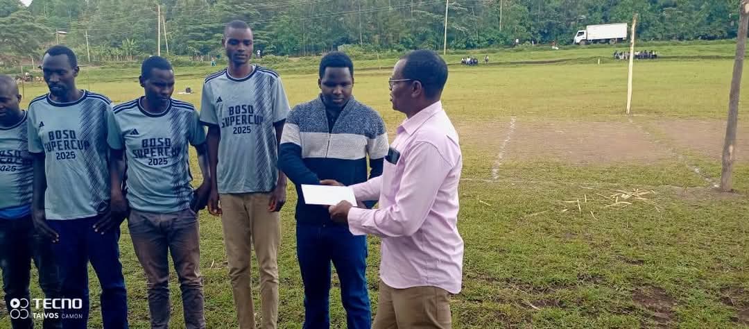 Muge_Cynthia's tweet photo. SONGHOR-SOBA WARD
Awards and Closing Remarks
Final Results.
Men
1. Chepkoiyo
2. Korosiot
3. Senetwo
3. Kabirer
Women
1. Korosiot Ladies
📌 Tinderet Constituency
#BosoSupercup https://t.co/2q6QJBEQbm