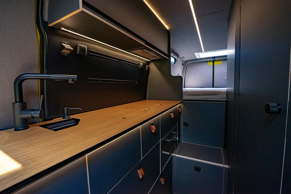 RREGlobal's tweet image. Check out this beautifully crafted van interior by Xbull featuring Queenply! 🌟 Thinner sheets provide great strength while being lightweight and free of off-gassing. Elevate your next build with Queenply! #Queenply #VanInterior #CustomVans