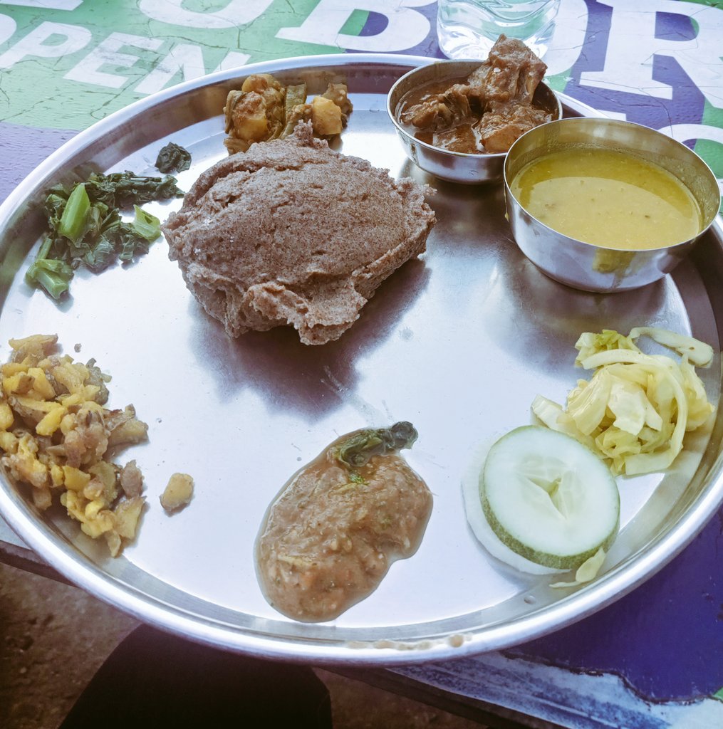 अम्लेख्गन्ज्को खान्की।