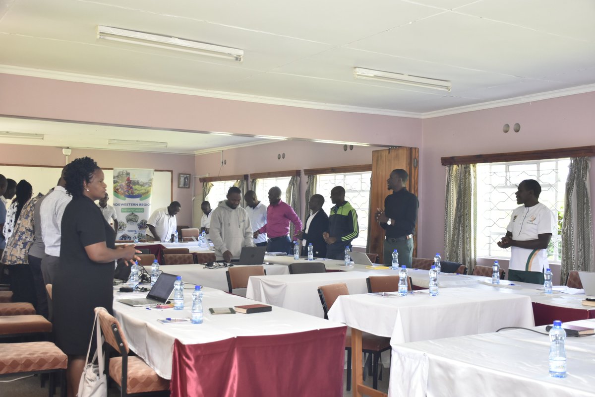 ADSWesternR's tweet photo. We continue to enhance our service delivery to the community by empowering staff wellness through a full day, monthly meeting dedicated to collecting project feedback, discussing updates, and sharing personal well being experiences.
#ADSWestern https://t.co/XwP9Sd2uHR