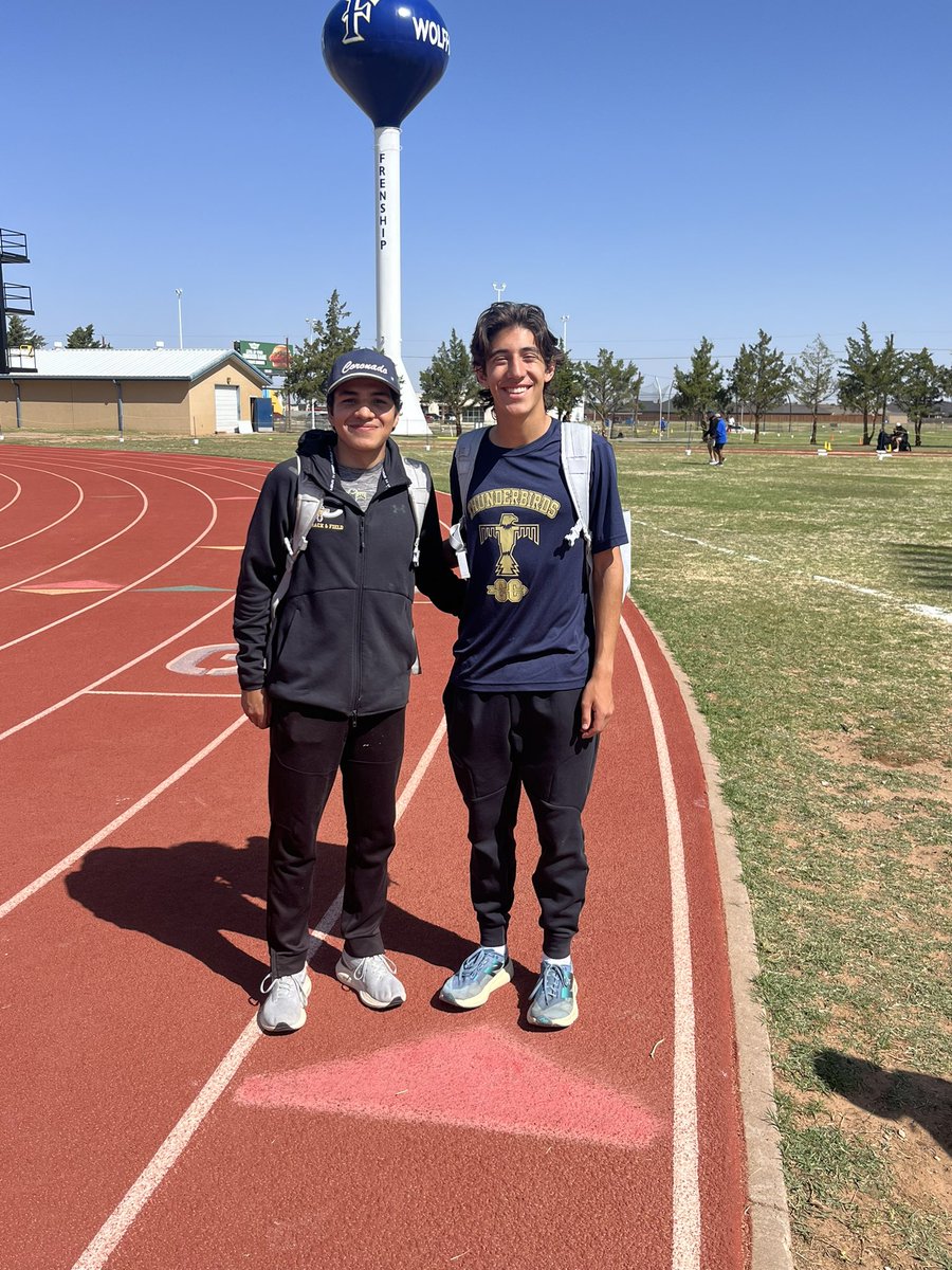 1st 2 on the bus! 

Humberto Serna regional qualifier in the 3200 🥈 

Fernando Larios regional qualifier in Pole Vault 🥈
