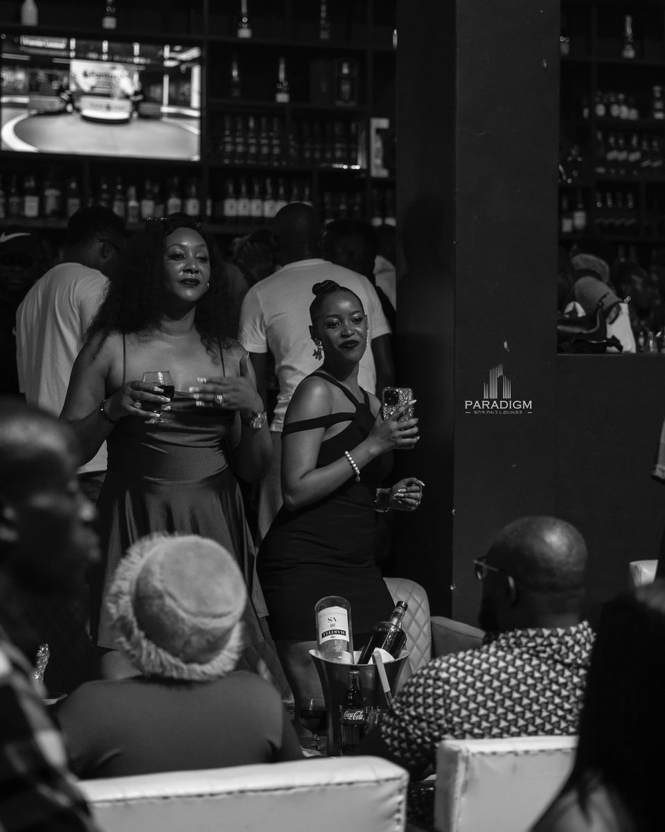 HajjaraNabbanja's tweet image. Party tonight like no other. Oba muliwa leero. This is gonna be the epic night from @SheilahGashumba hosting @deejaypuis  today at
@Paradigmkla for the #ParadigmEpicfridays #SheilahGashumba