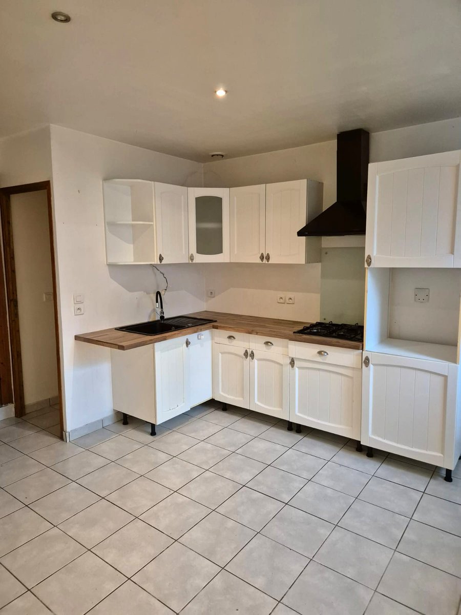 Medhi Asten tweet media