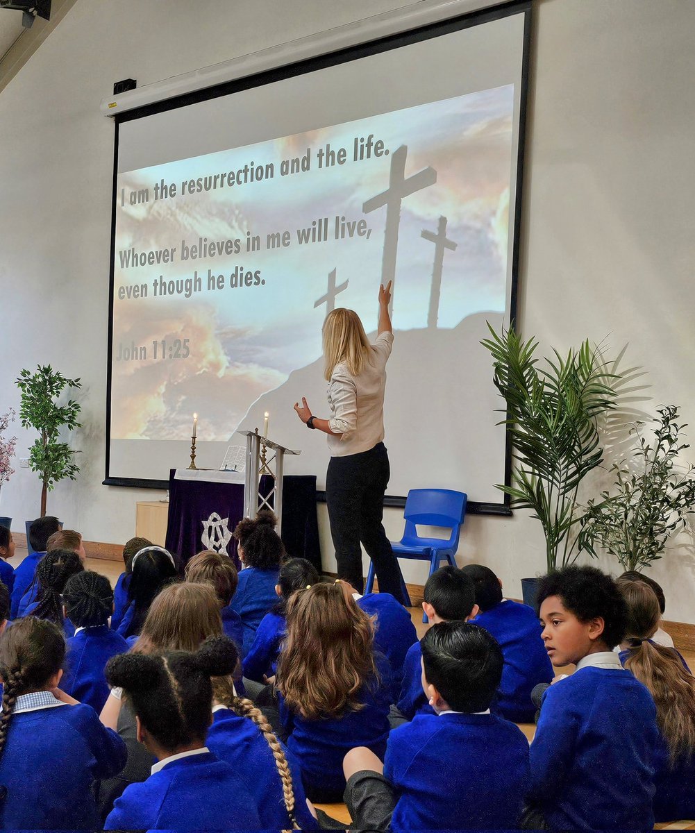 St Leonard's Primary (@stleonardscep) on Twitter photo Thank you <a href="/anormanwalker/">Anna Norman-Walker</a> for taking us through the story of Holy Week today. We were all enthralled. Thank you <a href="/anormanwalker/">Anna Norman-Walker</a> for taking us through the story of Holy Week today. We were all enthralled.