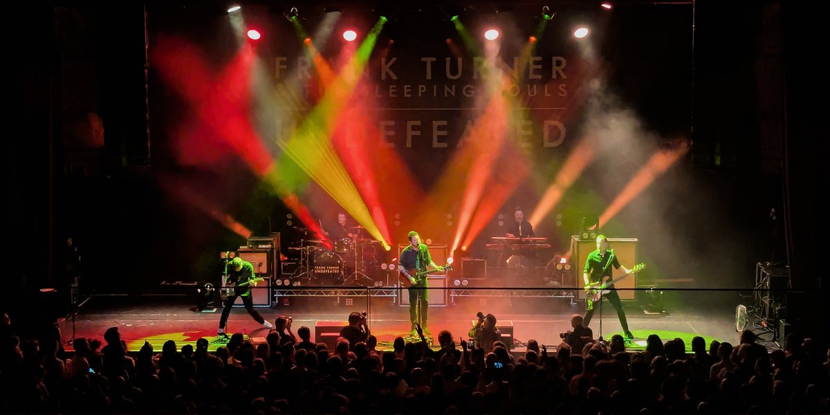 rrrooobbbppp's tweet image. Went to see Frank again.  #photography #frankturner #fthc #music #livemusic