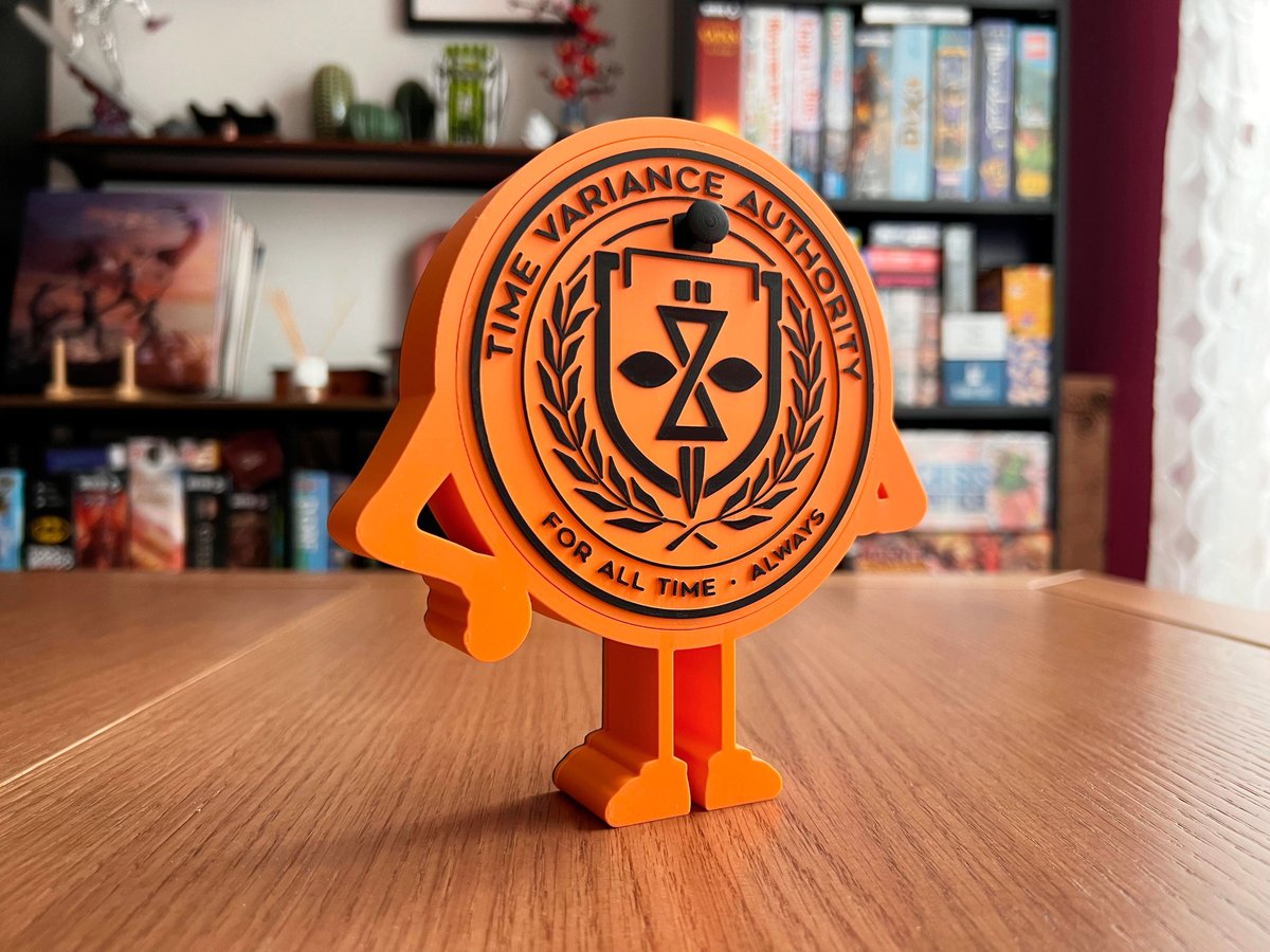 SuperPilopi's tweet photo. ¡Ya está disponible en @CajasDeComics !

Reloj FUNCIONAL de Miss Minutes, con tirador y puerta imantada para poder cambiar la hora y las pilas fácilmente. El regalo PERFECTO para un friki 😊

https://t.co/TNwK8KOg0v