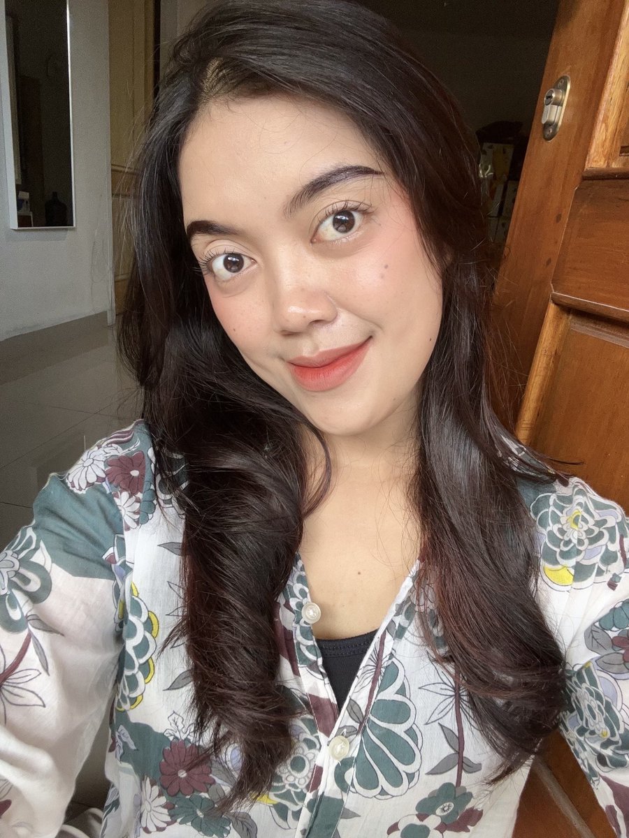 cryinsideyay's tweet photo. 24th kaya raya dan bahagia yaaaa https://t.co/q8Agl217m5