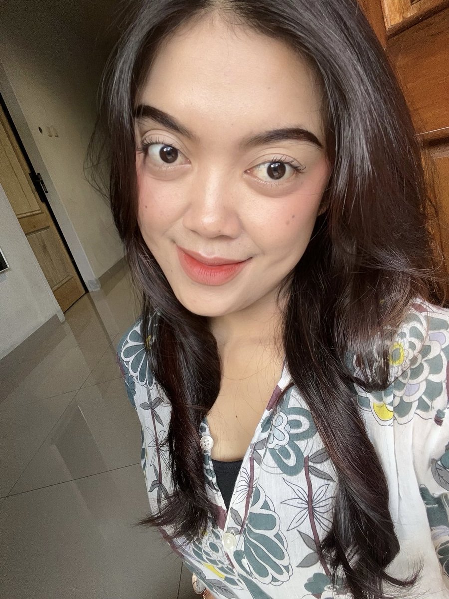 cryinsideyay's tweet photo. 24th kaya raya dan bahagia yaaaa https://t.co/q8Agl217m5