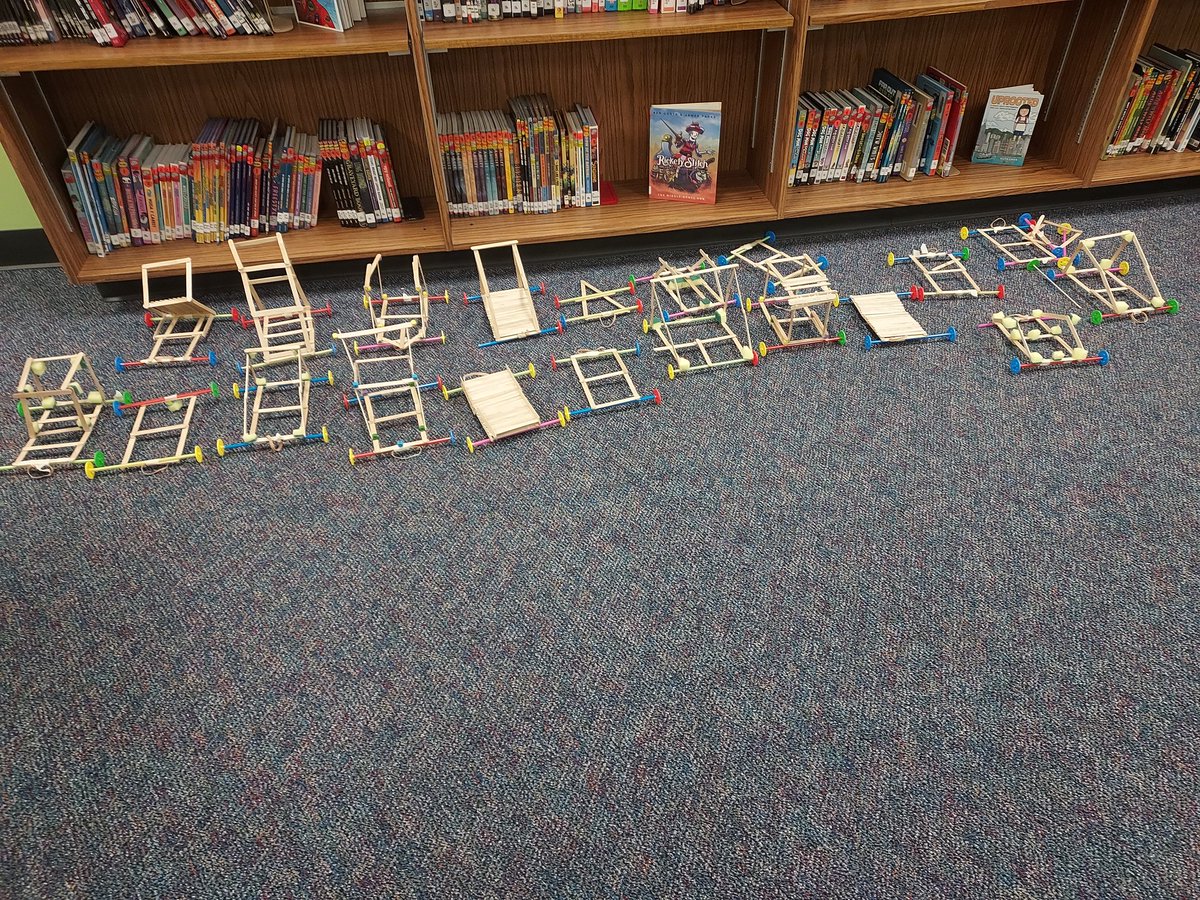 OlleLibrary's tweet photo. Slingshot Race Cars @OlleLibrary  for the win.  Lots of great designs and creative building.  Pencils and rubberbands for launching.  #MoreThanBooks #STEMLibrary @OlleMightyOwls @Alief_Libraries https://t.co/D8otuwRaXY