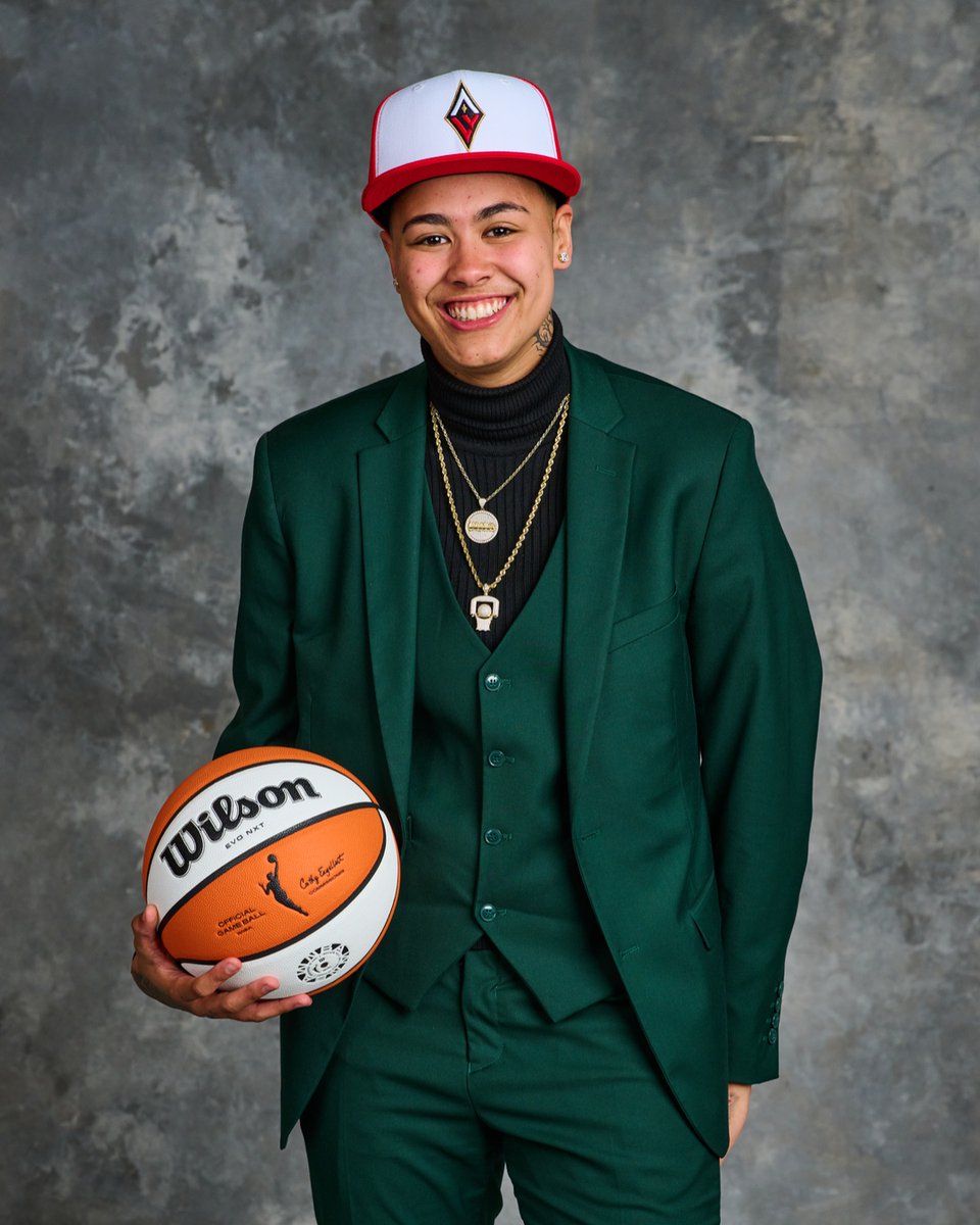 𝐊𝐁 𝐭𝐨 𝐋𝐕 🎰

<a href="/Dotmug_330/">KB 🦍</a> was selected 11th in the #WNBADraft three years ago today! ⭐

Only 3️⃣ more days until the 2025 <a href="/WNBA/">WNBA</a> Draft on April 14th.