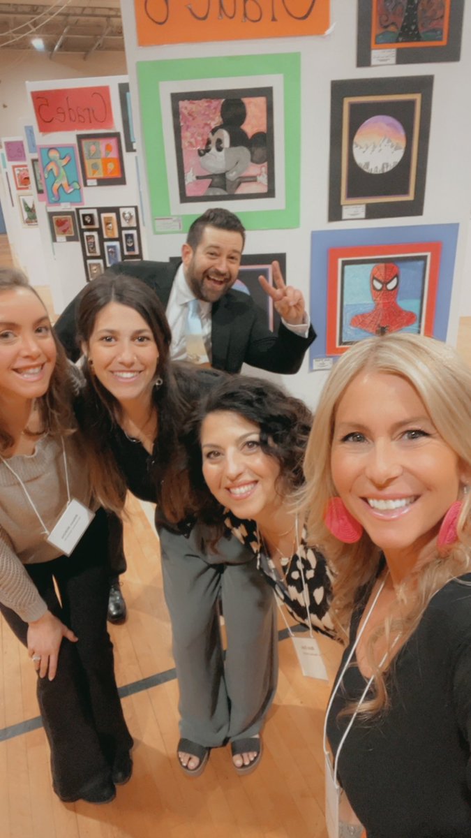 KDiDio8's tweet photo. Another amazing art show in the books! 📚 ✔️ 
Congrats to all of our talented students &amp; teachers on incredible job!🙌🏼🎨🖼️ 
@mrfreygould @O_School8 https://t.co/P55HqAMJWd