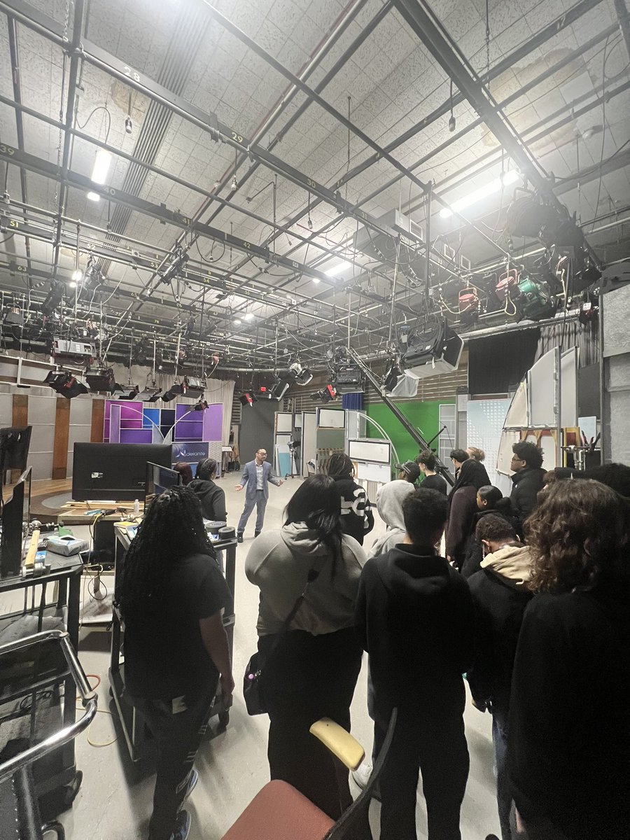 RoundTableOC's tweet image. Thank you @matcmilwaukee and Mr. Vue for the tour today!