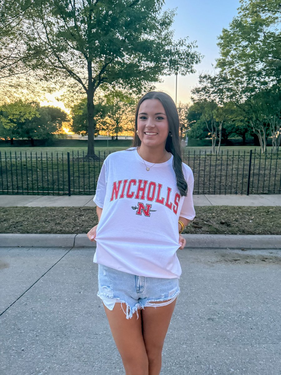 Lauren Schad tweet media