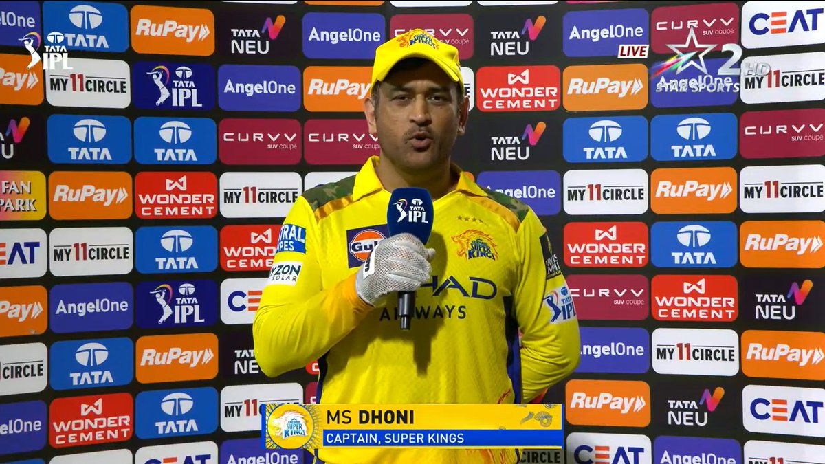 CricCrazyJohns's tweet photo. Dhoni said "We didint had the partnerships". https://t.co/uGMglchNKO