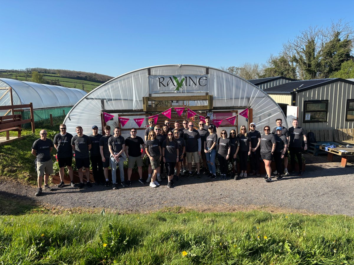 BRSGolf's tweet photo. 👏A huge THANK YOU to our wonderful team of volunteers who got their hands dirty yesterday at Ravine as part of @comcast NBCUnites Cares Day 2025 - giving us an opportunity to make change happen together and leave a lasting impact on our community 🎨 🌱 🌷@NBCUniversal #NBCUnites https://t.co/EXH7Ad5pSh