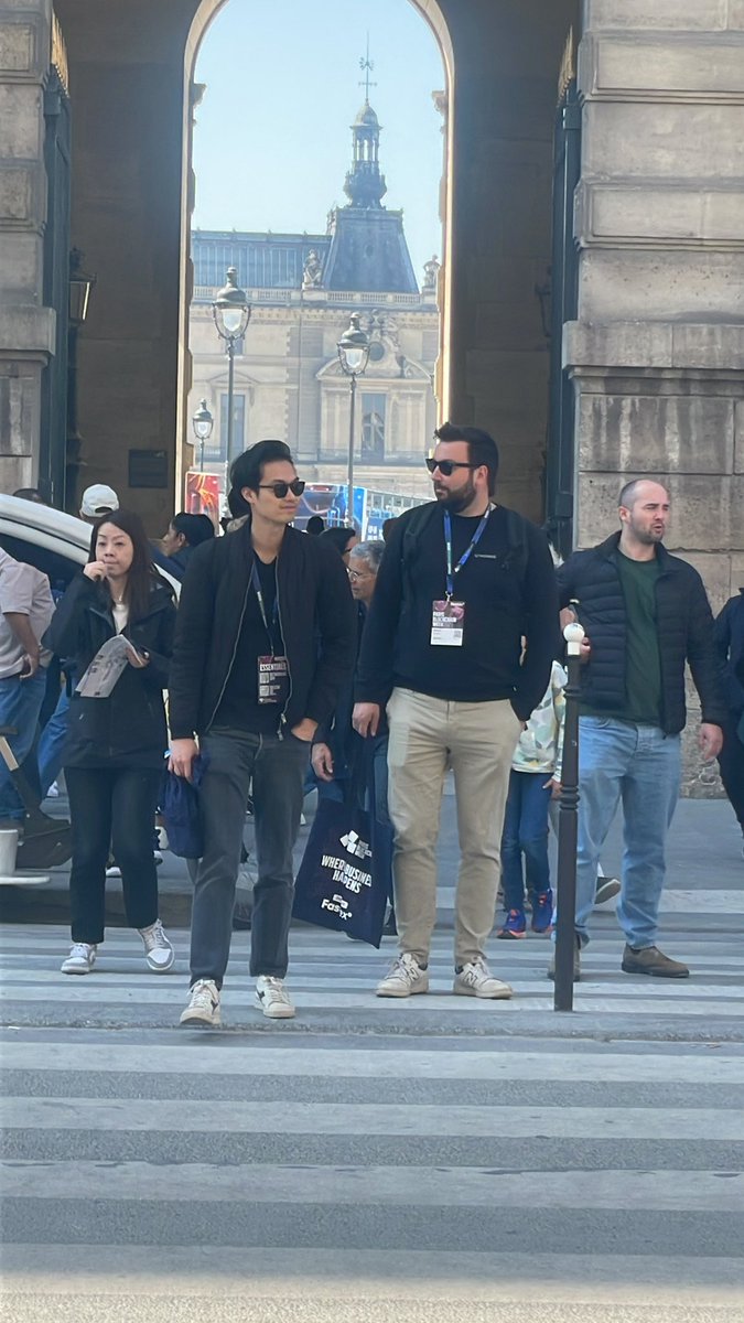 Just came back from <a href="/ParisBlockWeek/">Paris Blockchain Week</a> .

The conversations were about the future of crypto - we brought the security it needs to get there.

Grateful for the great convos and everyone we got to connect with.

<a href="/ngrave_official/">NGRAVE</a>