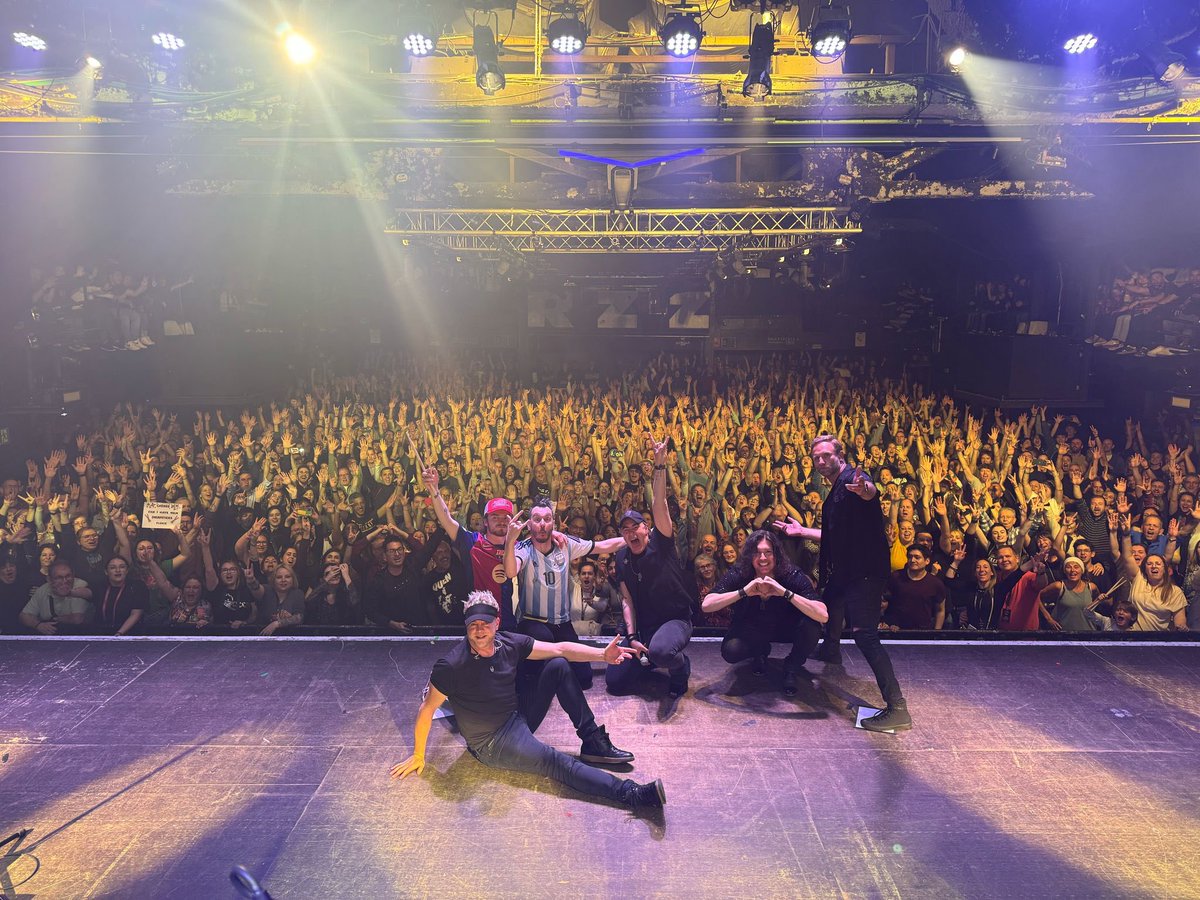 Last show tonight of a 52 date 3 month tour around Europe with <a href="/QueenExtrava/">Queen Extravaganza</a>. Last night in Barcelona was a real highlight! <a href="/NickRadish/">Nick Radcliffe</a>