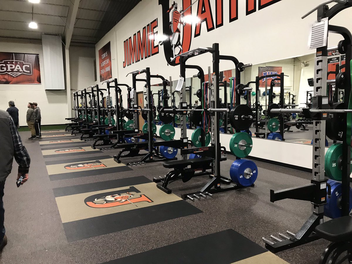 Small College Hoops tweet media