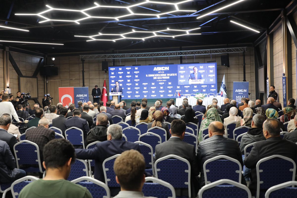 ASKON (Anadolu Aslanları İş Adamları Derneği) Genel Başkanı Sayın <a href="/orhanaydin/">Orhan AYDIN</a> ve beraberindeki heyet,teşkilatımız,ilimizin protokolü,STK ve iş dünyasının temsilcileri ile birlikte Askon 19. Değerlendirme Toplantısı ve Bitlis Şube Açılış Programına katıldık. 
Hayırlı uğurlu olsun.