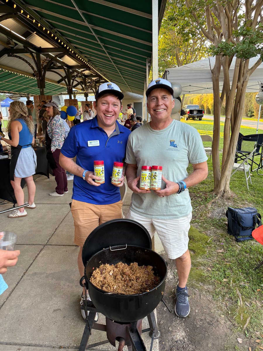 Who knew CPAs could cook like this? Ron and Anthony stirred up some serious competition at the St. Tammany Leadership Jambalaya Cookoff, with both of their teams placing top 3 and proudly repping Louisiana CPAs! 👏 louisiana.cpa/marketplace