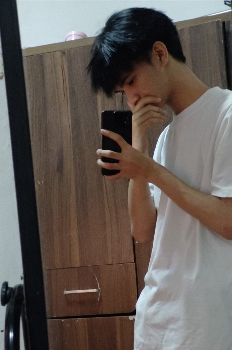 cafsonice's tweet photo. hahaa hi https://t.co/P9wJjujgVk