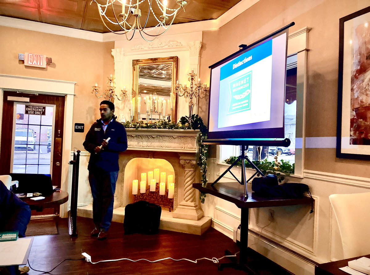 SanjaySReddy's tweet image. Thanks to @POMA_DOs district 4 for a warm welcome. Great evening meeting this fantastic group, and sharing a bit of @FoxChaseCancer history with them. Looking forward to building this connection to better serve the communities #cancercare needs! @JeffreyFarma @FoxChaseSurgOnc…