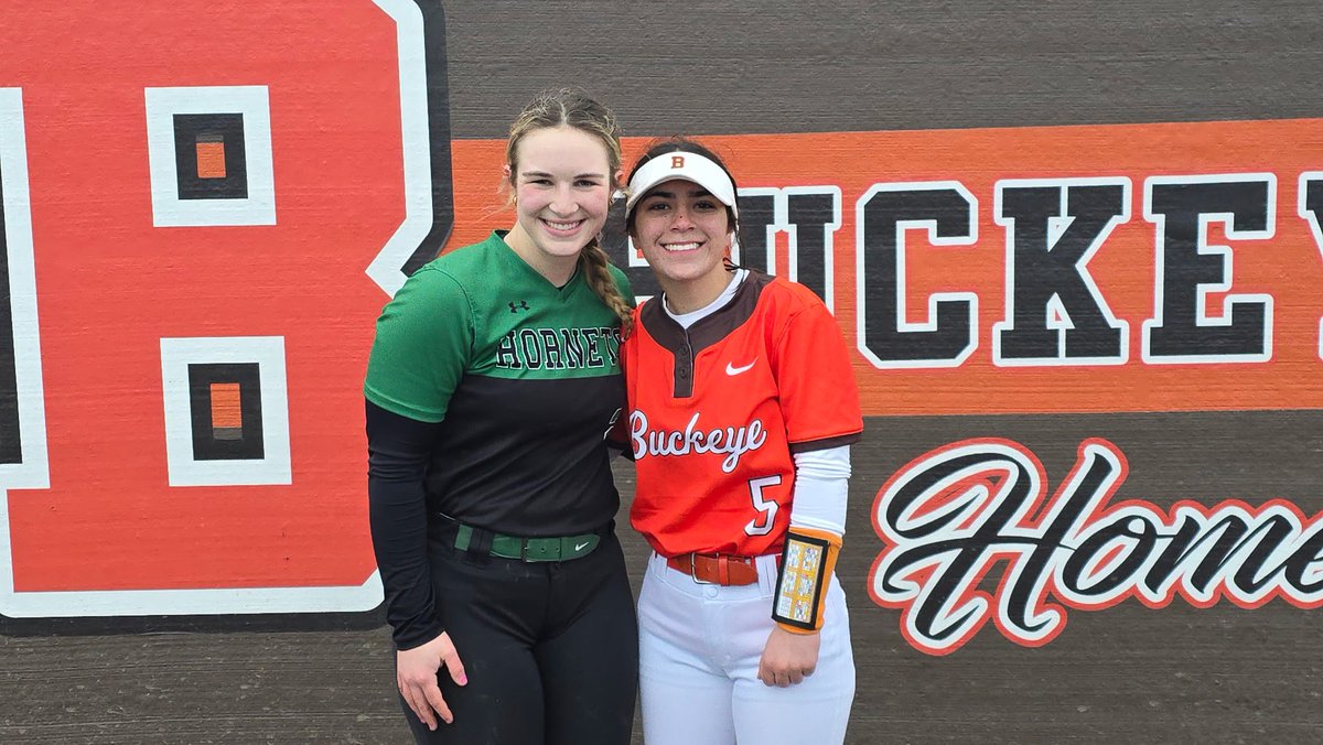 Haven’t been able to make too many high school games yet because work’s been so bad but love getting out to see former and current players even if it’s only for an inning sometime!  Also love when our girls grab a quick pic after competing against each other!  Great work ladies!