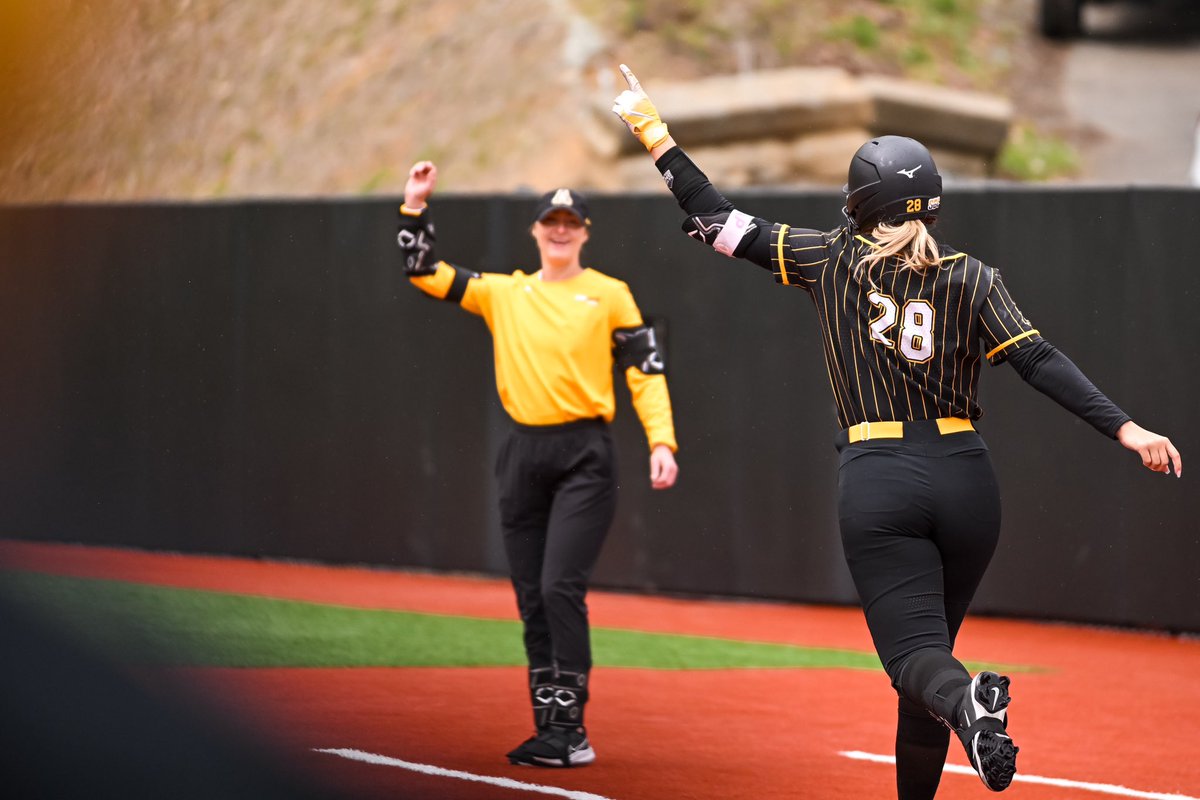 AppStateSB's tweet photo. Fire us up, Chumb! 🔥🔥

#OTM https://t.co/KTPPeLrCTk