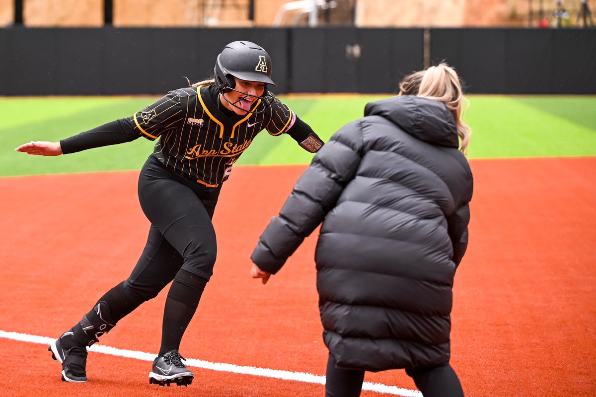 AppStateSB's tweet photo. Fire us up, Chumb! 🔥🔥

#OTM https://t.co/KTPPeLrCTk