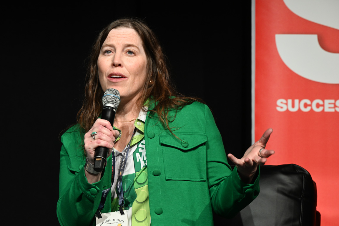 SOTWMilling's tweet photo. #TOPNOTCHTUESDAY: At #CommodityClassic2025, Carla Schultz of Star of the West Flour Executive Team joined ag ed leaders to highlight how science education is shaping the next generation of ag leaders through her role on the United Soybean Board of Directors. https://t.co/LxfeFSikEh