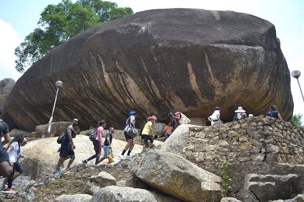 instablog9ja's tweet photo. Ogun closes Olumo Rock for renovation. https://t.co/SuudTjFi4K