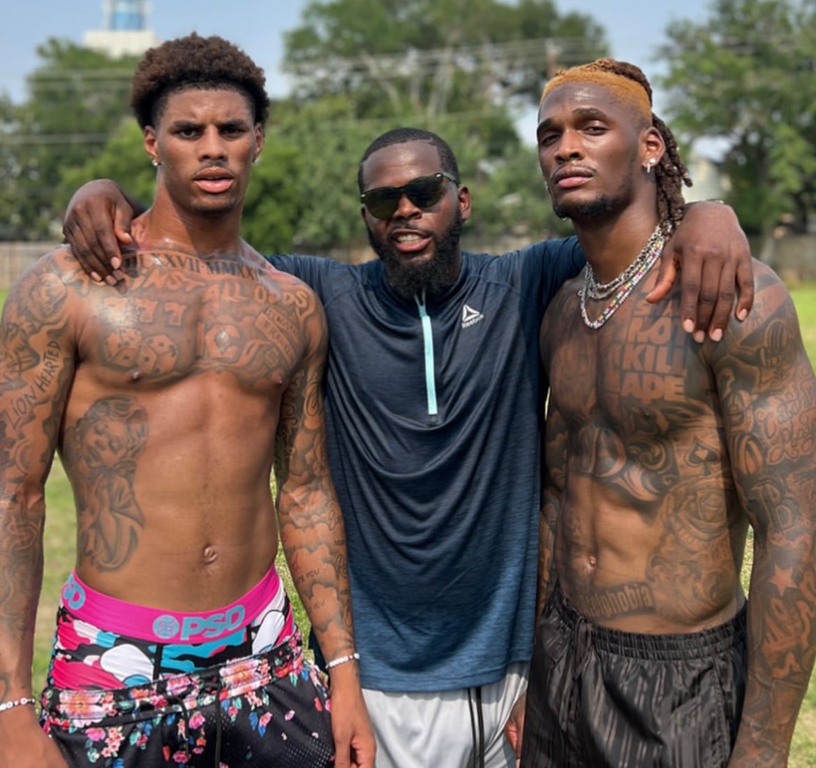 NickHarrisFWST's tweet photo. Renowned NFL trainer Delfonte Diamond has been sentenced to 25 years in Texas confinement for aggravated sexual assault of a child.

Diamond — a nephew of Karl Malone — trained dozens of NFL players, including Cowboys WR CeeDee Lamb while he was holding out last offseason. https://t.co/FQq62k1bmj