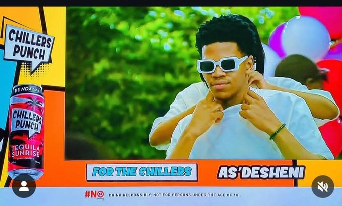 gob_miss's tweet photo. Humble,sweet and very appreciative, I don't regret stanning him and I know @ChillersPunch won't regret working with him #HENDAAA 🥹🙏
JUST BEEKAY FOR CHILLERS
IMPACTFUL BEEKAY
#Beekay
#BokangChephetsa
#BeeVoltz ⚡⚡
#ChillersPunchAmbassador https://t.co/Kc6qer91V4