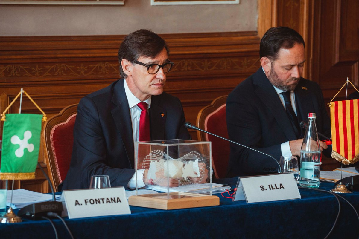 salvadorilla's tweet photo. Europa som tots, també les seves regions, com Llombardia, Baden-Württemberg, Alvèrnia-Roine-Alps i Catalunya, i aquest esperit ha d'estar present a la governança de la UE. És l'actitud que proposo i a la que em comprometo des del Govern i la presidència dels '4 Motors d’Europa'. https://t.co/dlTLepIIMI
