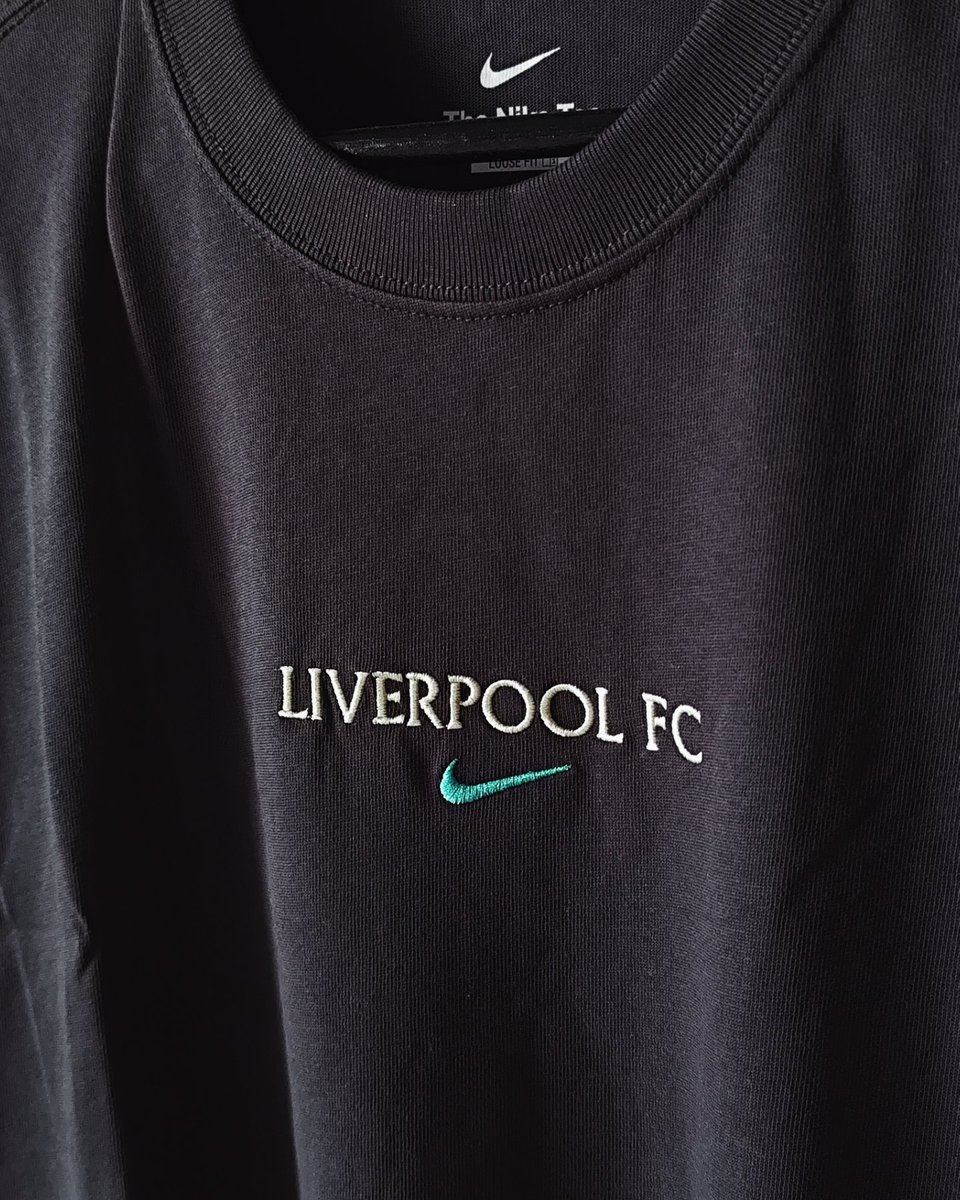 ivan_bott's tweet photo. In my heart forever ♥️♥️♥️ YNWA
#ynwa #lfc #anfield #forever https://t.co/Iz8FxCfqt8